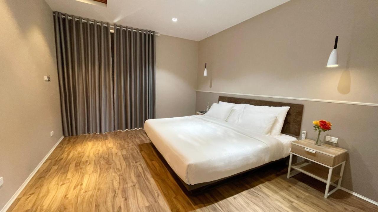 Phoenix Minh Chau Hotel Куангнинь Экстерьер фото