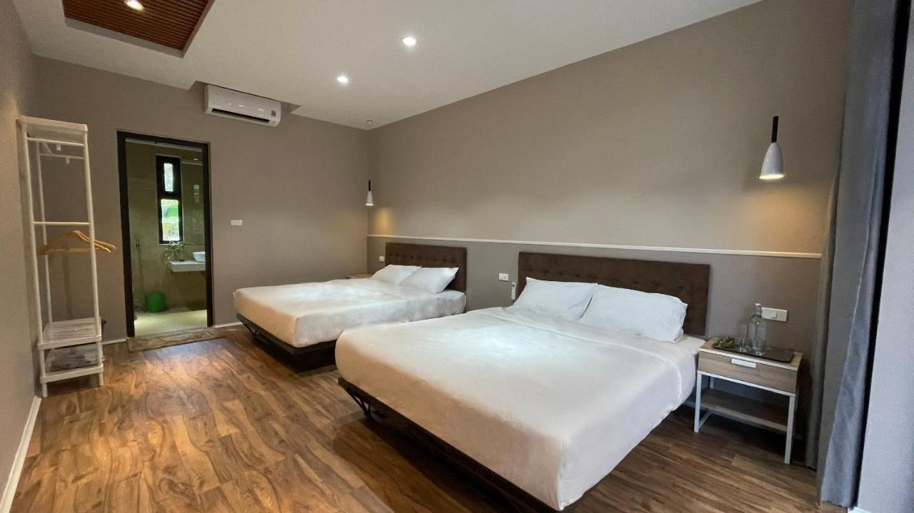 Phoenix Minh Chau Hotel Куангнинь Экстерьер фото