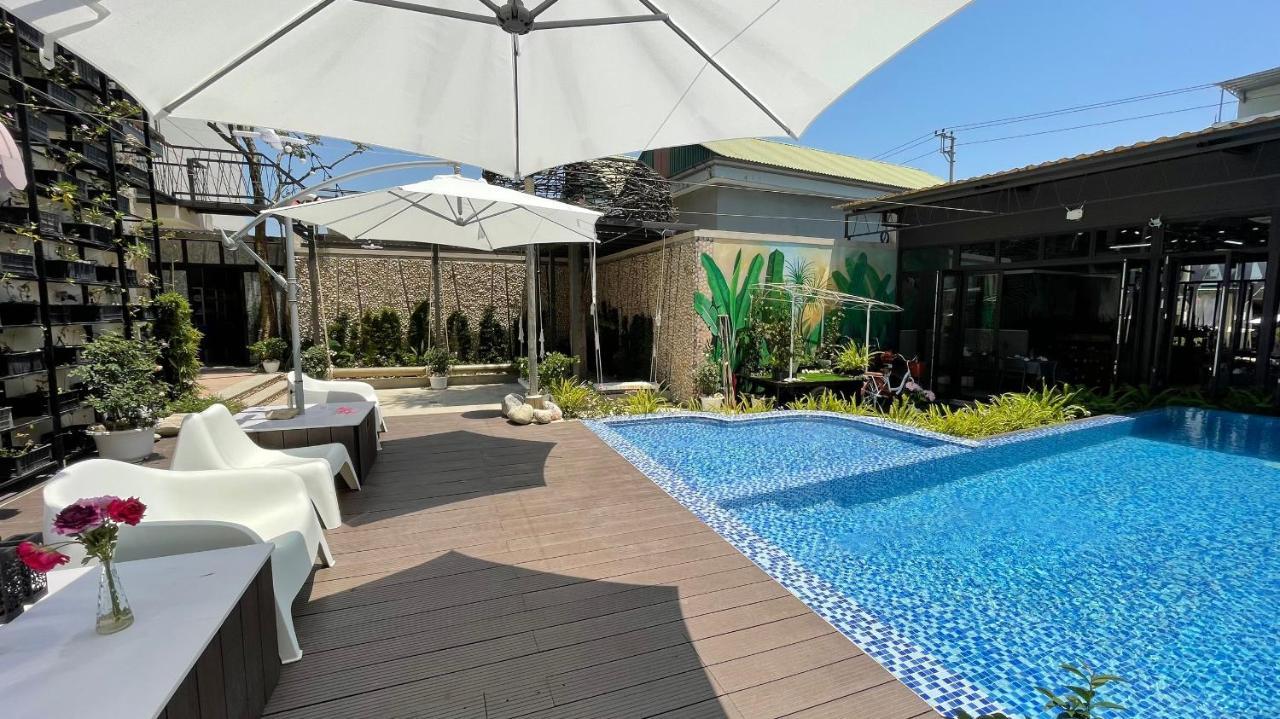 Phoenix Minh Chau Hotel Куангнинь Экстерьер фото