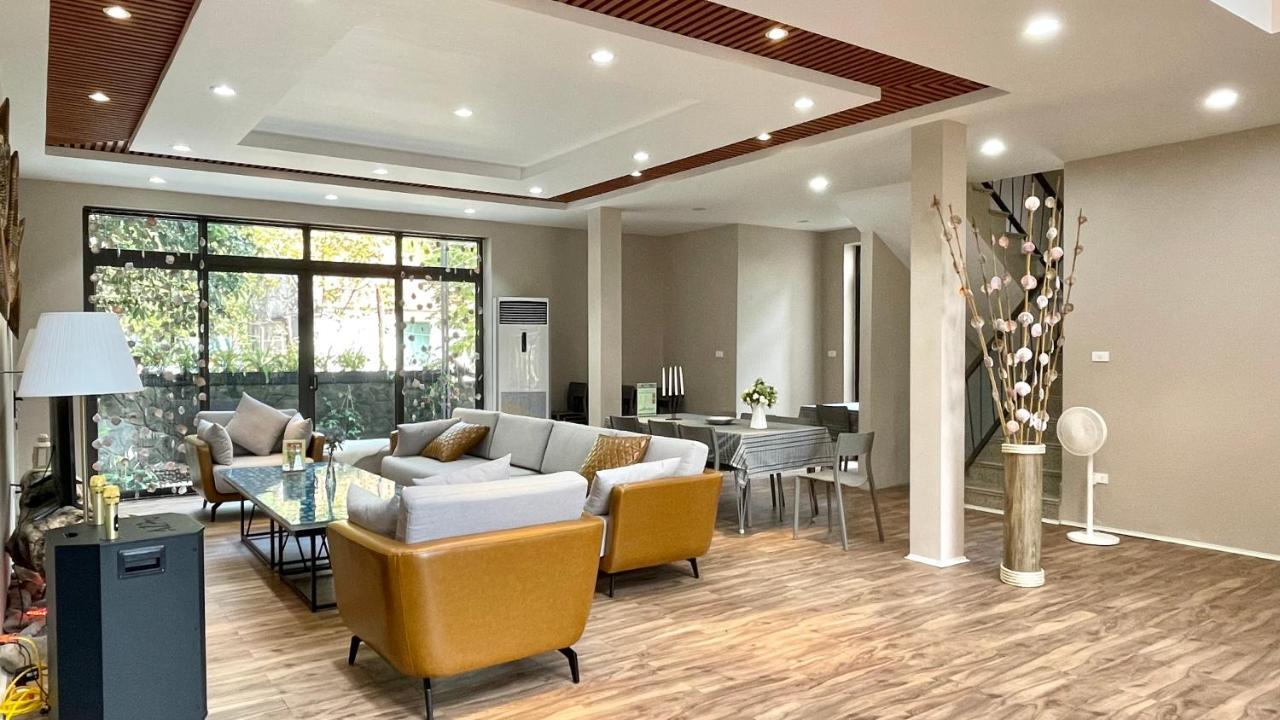 Phoenix Minh Chau Hotel Куангнинь Экстерьер фото